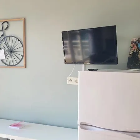 Apartment Superbe Avec Vue Et Piscine Saint-Raphaël