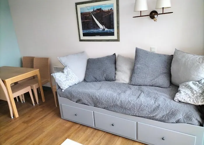 Superbe Avec Vue Et Piscine Appartement *