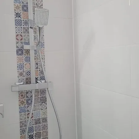 Superbe Avec Vue Et Piscine Appartement *