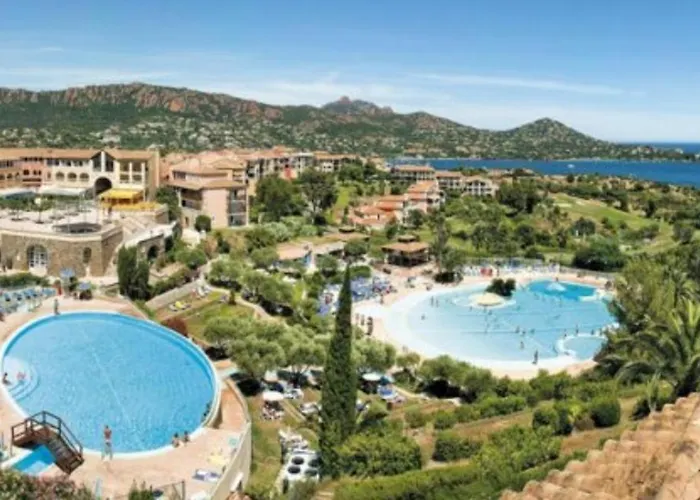 Superbe Avec Vue Et Piscine *